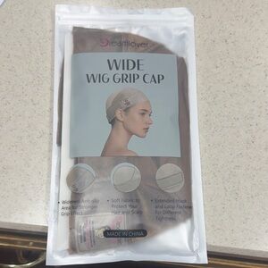 Brown Wig Grip Cap